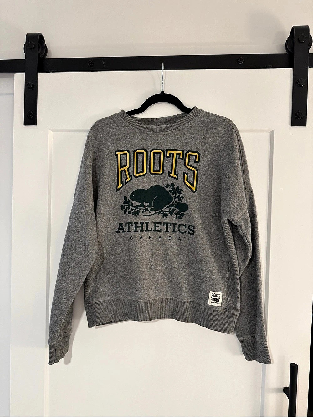 Roots Athletics Canada Beaver Logo Crewneck Sweatshirt Gray Small